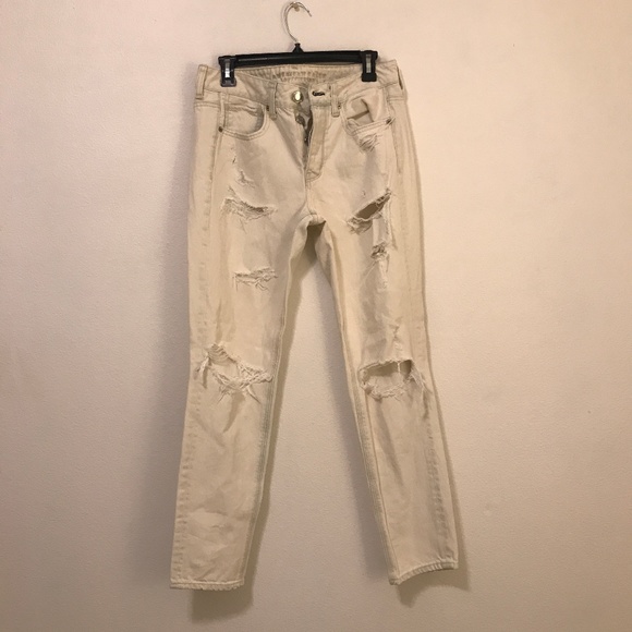 American Eagle Boyfriend Jeans - 2 - Picture 1 of 5